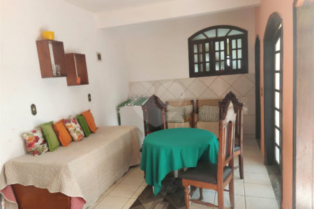 Casa à venda com 4 quartos, sendo 1 suíte, no condomínio River Plate, Rio de Janeiro - RJ