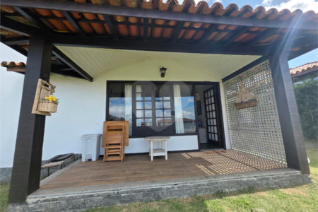 Casa em condomínio à venda com 2 quartos, sendo 1 suíte, em Praia Rasa, Armação dos Búzios, RJ