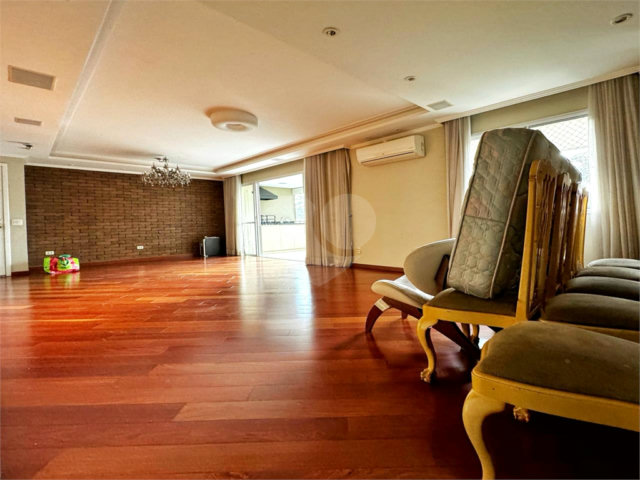 Apartamento à venda com 2 suítes em Barra Funda, São Paulo, SP