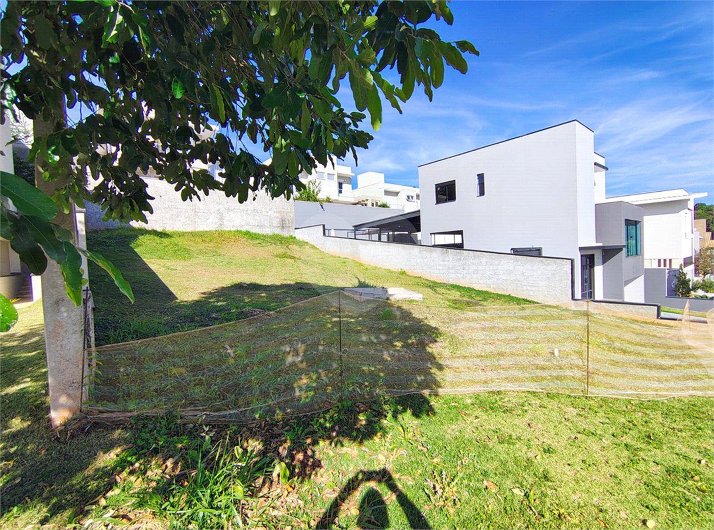 Terreno à venda no condomínio Quinta dos Lagos, Jundiaí - SP