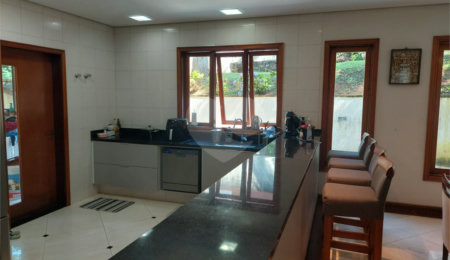 Casa à venda com 6 quartos no condomínio Alpes da Cantareira, Mairiporã - SP