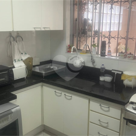 Sobrado à venda com 3 quartos em Vila Nova Alba, São Paulo, SP