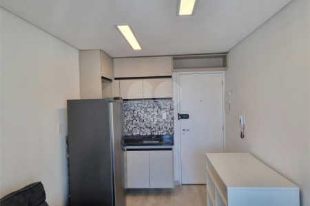 Apartamento de 33m² com 1 Quarto e 1 Vaga à Venda na Vila Mariana