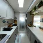 Apartamento 1 suíte com closet, 1 vaga demarcada, Embaré, Santos