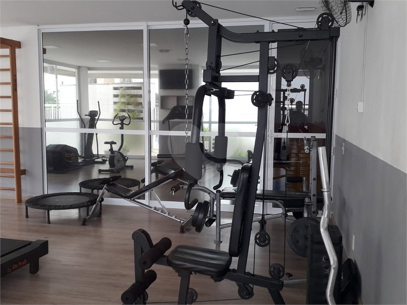 Apartamento à venda com 3 quartos, sendo 1 suíte, em Jardim Umarizal, São Paulo, SP
