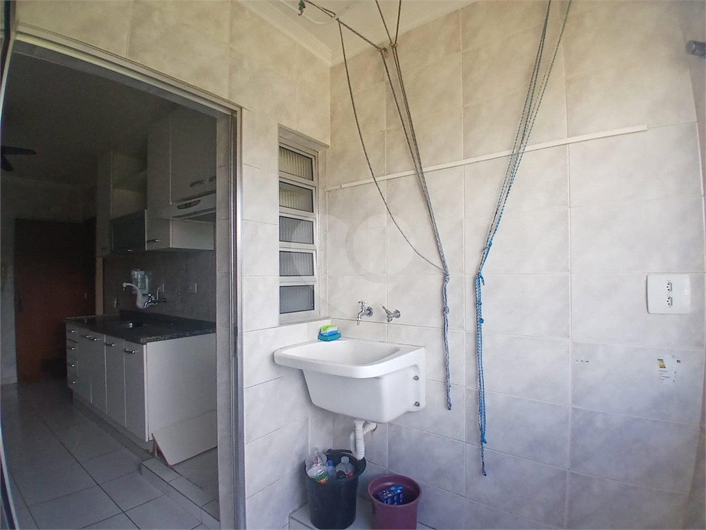 Apartamento à venda ou para alugar com 3 quartos, sendo 1 suíte,  em Jardim Flórida, São Roque, SP