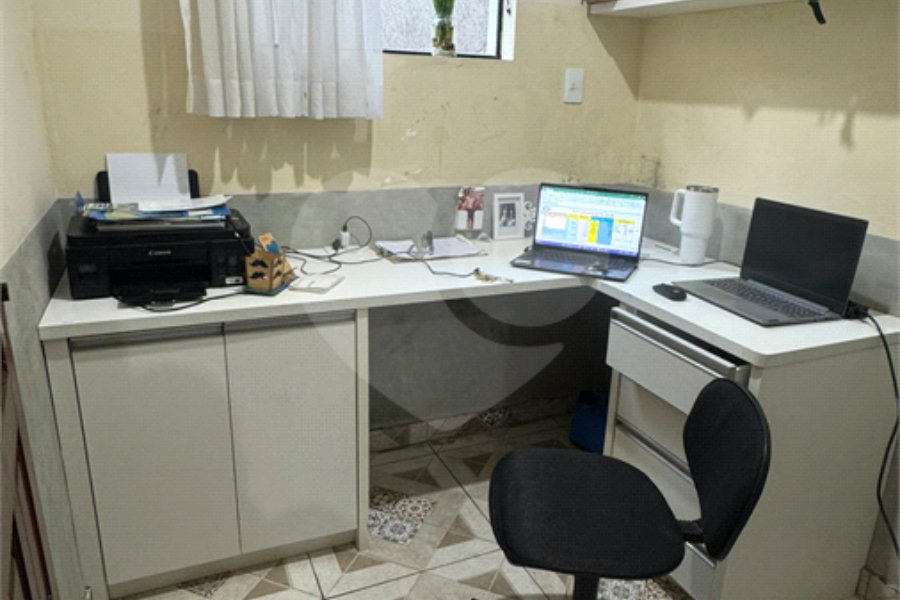 Sobrado à venda com 3 quartos, sendo 1 suíte, em Tremembé, São Paulo, SP