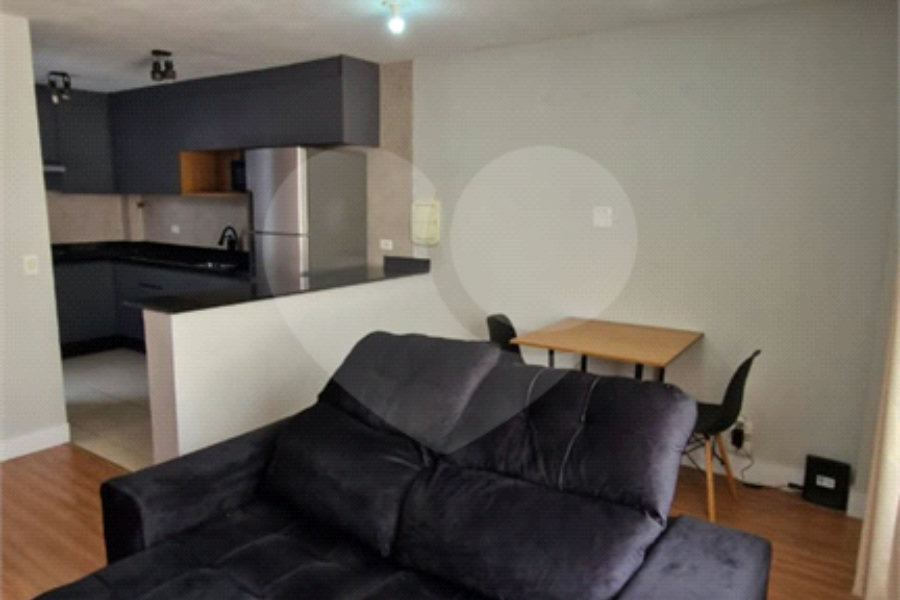 Casa à venda com 2 quartos, sendo 1 suíte, no condomínio A.m.costa, São Paulo - SP