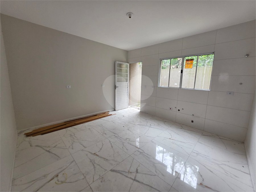 Sobrado à venda com 2 quartos, sendo 1 suíte,  em Vila Clarice, São Paulo, SP
