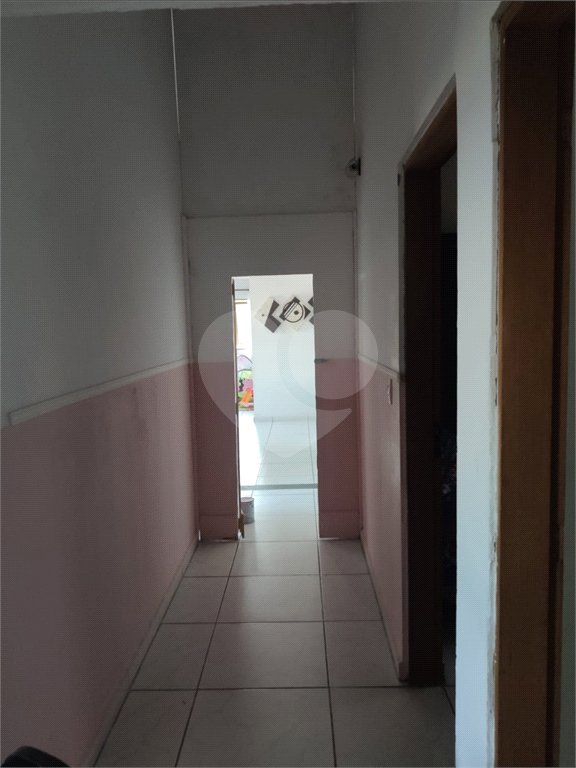 Sobrado à venda com 290m² na região central de Bom Jesus dos Perdões – SP