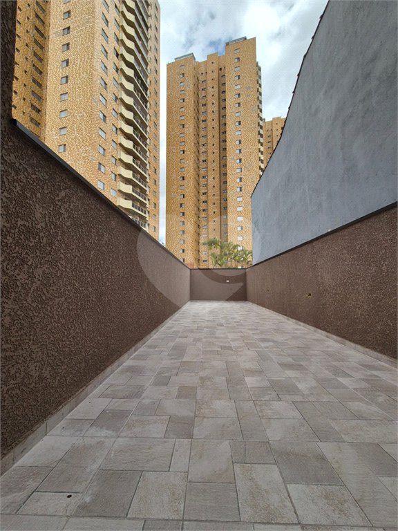 Sobrado à venda com 2 suítes em Vila Polopoli, São Paulo, SP