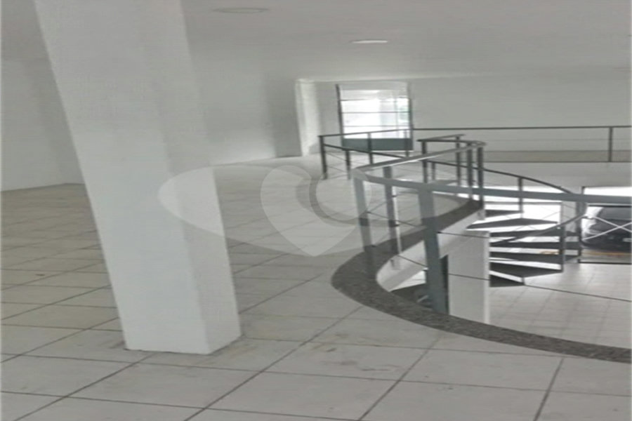 Salão à venda ou para alugar com 4 quartos em Santana, São Paulo, SP