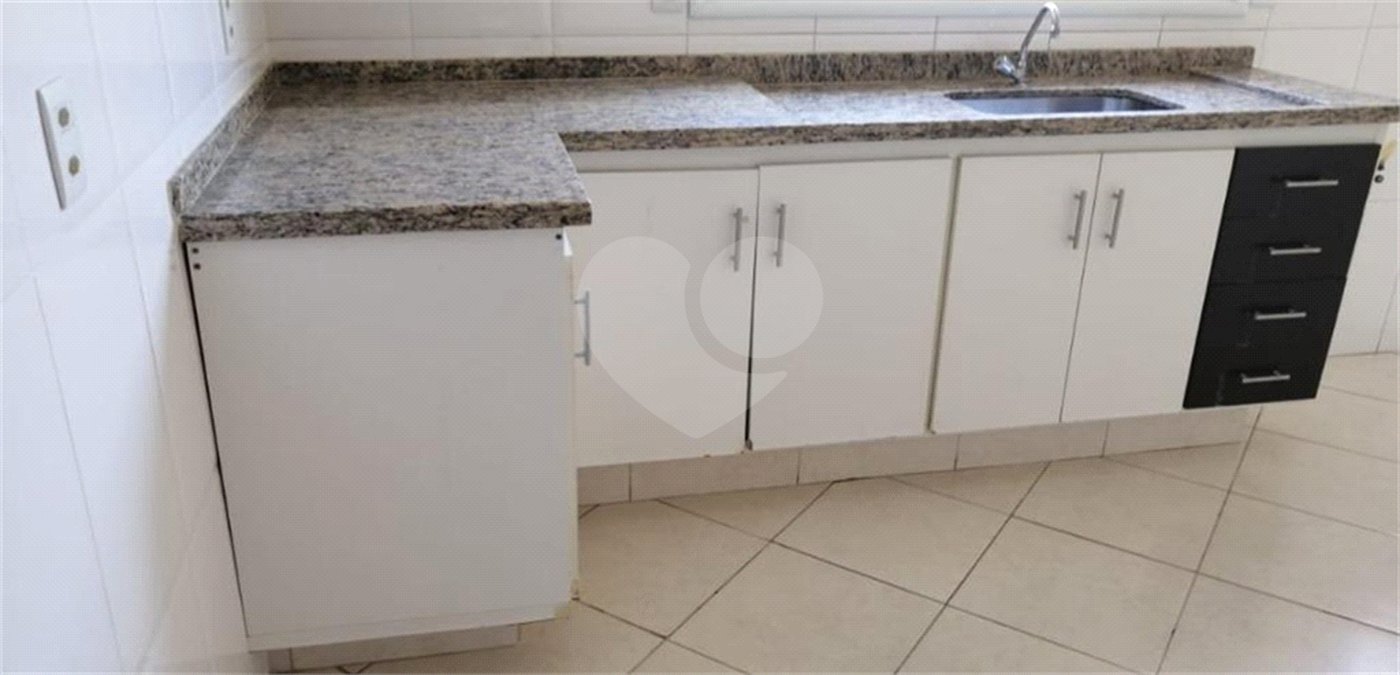 Casa à venda com 4 quartos em João XXIII, Vinhedo, SP