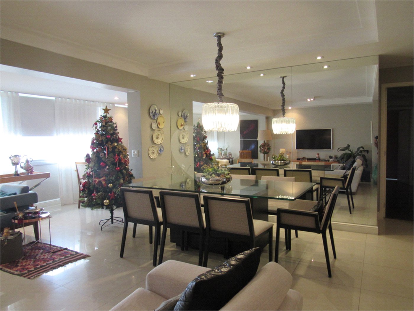 Apartamento à venda com 4 quartos, sendo 3 suítes, em Jardim Londrina, São Paulo, SP