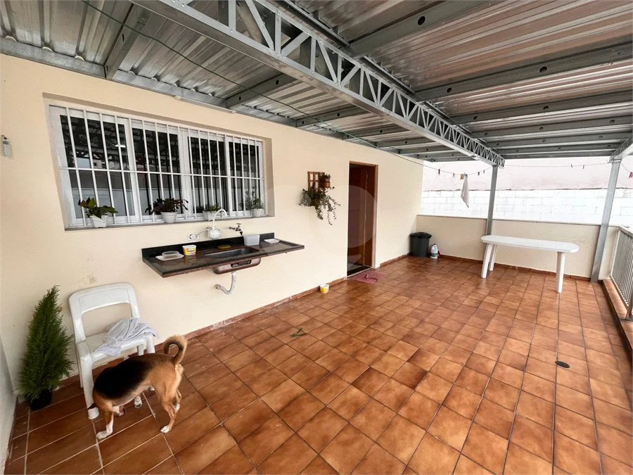 Casa com 367m², 3 dormitórios, 9 vagas, à venda na Vila Santa Teresa - Sto André.