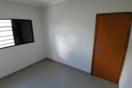 Casa recém construída