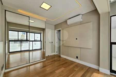Apartamento 312 m² 4 Suítes 4 vagas 1 Por Andar em Higienópolis