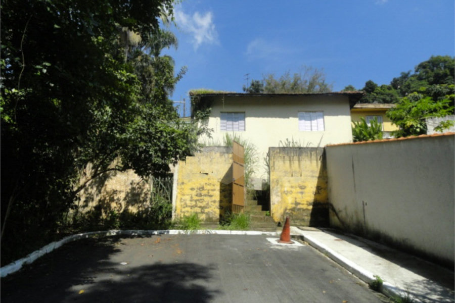 Terreno à venda em Vila Irmãos Arnoni, São Paulo, SP