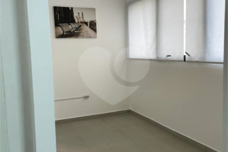 Sala à venda ou para alugar com 1 quarto em Cerqueira César, São Paulo, SP