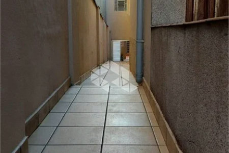 Casa à venda com 4 quartos, sendo 1 suíte,  em Lapa, São Paulo, SP