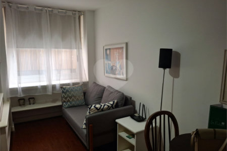 Apartamento à venda ou para alugar com 1 quarto em Cerqueira César, São Paulo, SP