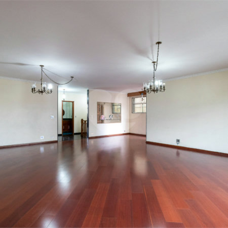 Sobrado à venda com 3 suítes em Vila Carrão, São Paulo, SP