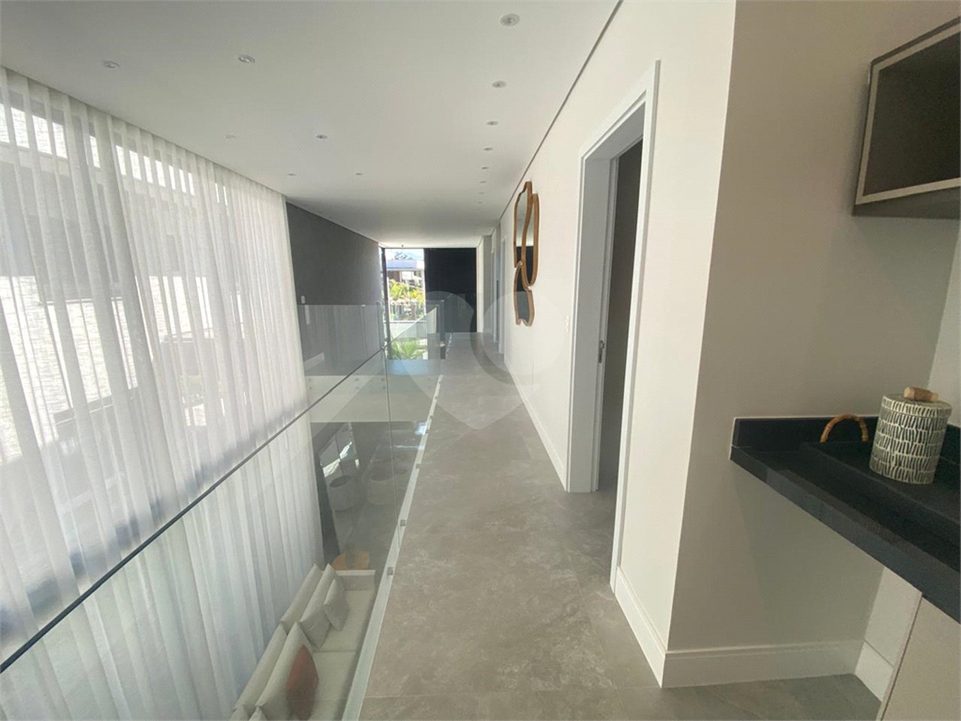 Duplex à venda com 6 suítes em Riviera, Bertioga, SP
