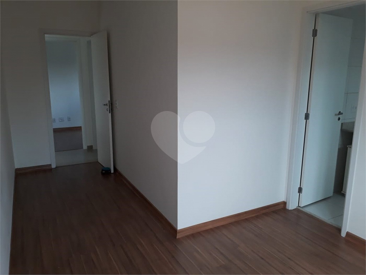 Apartamento à venda com 3 suítes em Santa Teresinha, São Paulo, SP