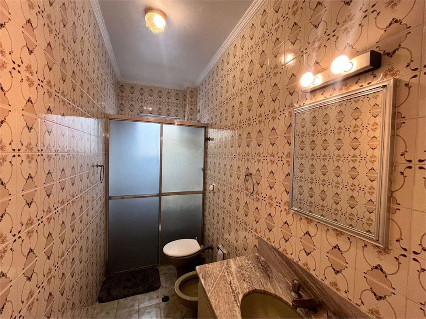 Apartamento Residencial à venda, Enseada, Guarujá - AP0481.