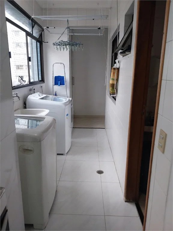 Apartamento à venda com 4 quartos, sendo 1 suíte, em Vila Ipojuca, São Paulo, SP