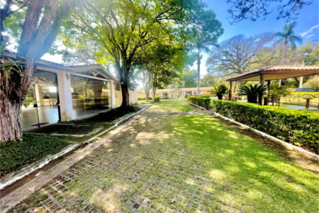 Casa à venda com 4 suítes no condomínio Vale do Lago, Sorocaba - SP