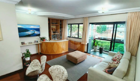 Apartamento à venda com 3 suítes em Mirandópolis, São Paulo, SP