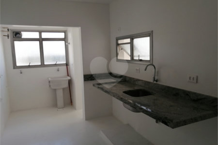 Apartamento à venda com 2 quartos, sendo 1 suíte, em Cambuci, São Paulo, SP