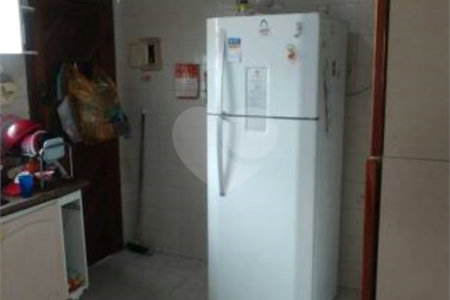 Sobrado à venda com 3 quartos, sendo 1 suíte,  em Vila Universitária, São Paulo, SP