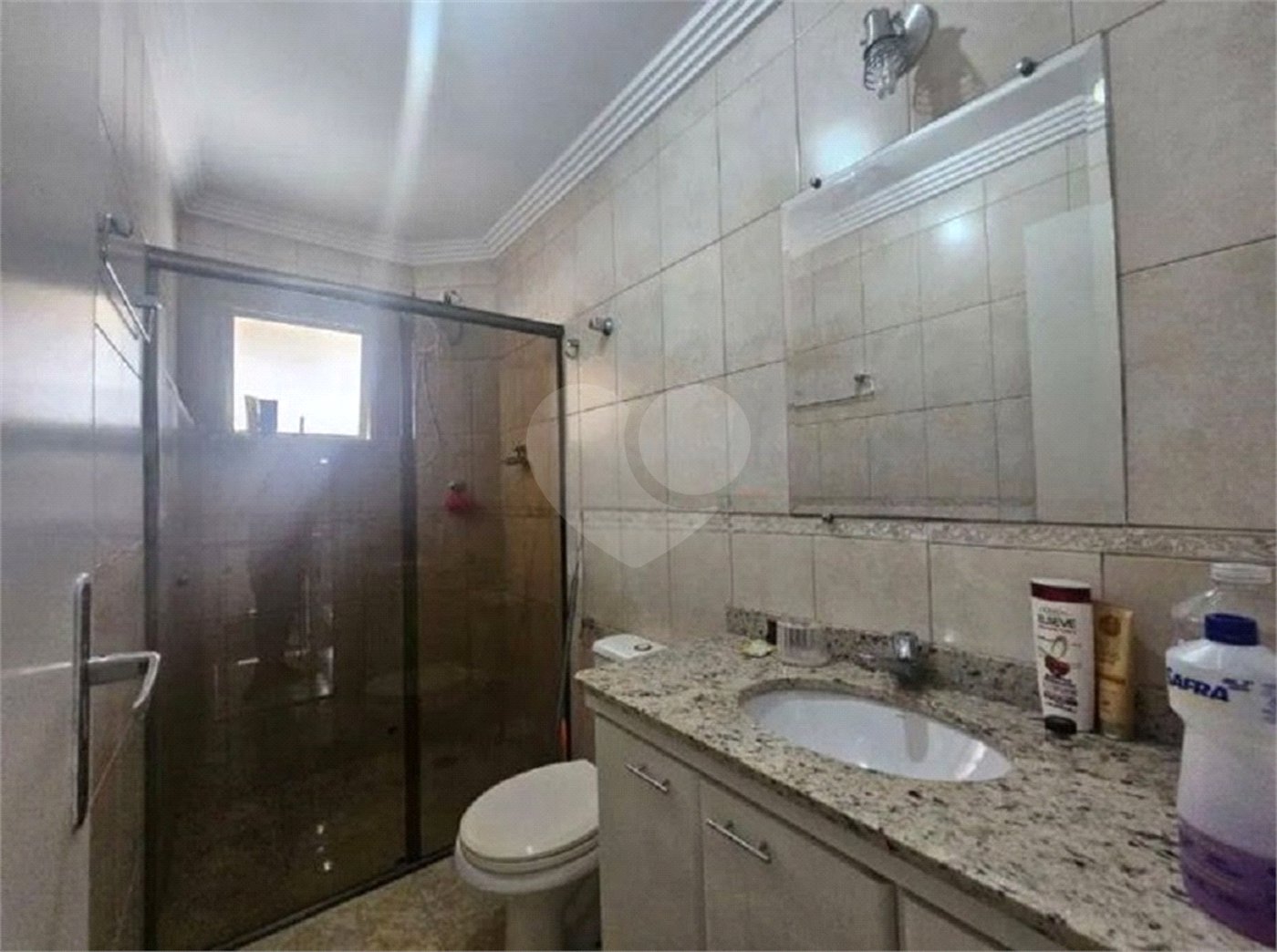 Casa à venda com 3 quartos, sendo 1 suíte,  no condomínio Residencial Villagio Vitória, Guarulhos - SP