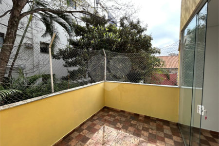 Casa de Vila para alugar com 4 suítes em Vila Romana, São Paulo, SP