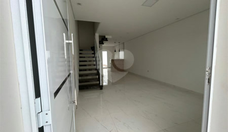 Casa à venda com 2 quartos, sendo 1 suíte,  em Loteamento Parque Santa Cristina, Sorocaba, SP