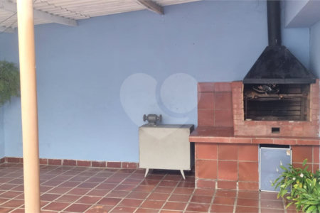 Casa Térrea à venda com 3 quartos, sendo 1 suíte, em Jardim Taboão, São Paulo, SP