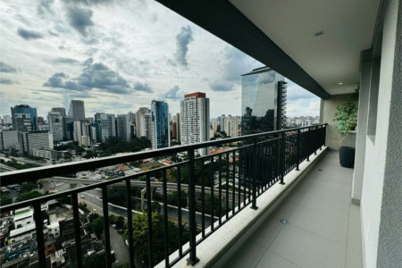 Apartamento à venda com 3 quartos em Vila Cordeiro, São Paulo, SP
