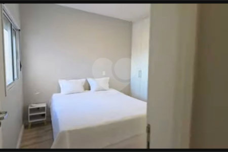 Apartamento à venda com 3 quartos, sendo 1 suíte, em Vila Pirajussara, São Paulo, SP