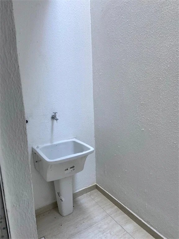 Kitnet para alugar com 1 quarto em Jardim Trussardi, São Paulo, SP
