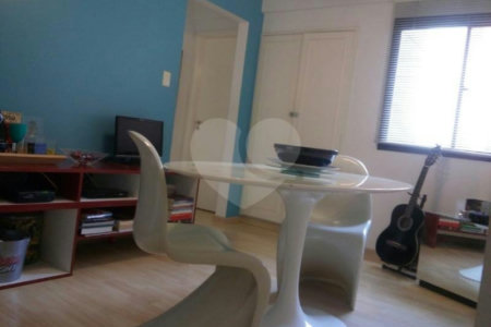 Apartamento à venda com 4 suítes em Jardim Leonor, São Paulo, SP