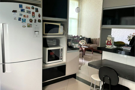 Casa à venda com 3 suítes em Jardim Regina, Indaiatuba, SP