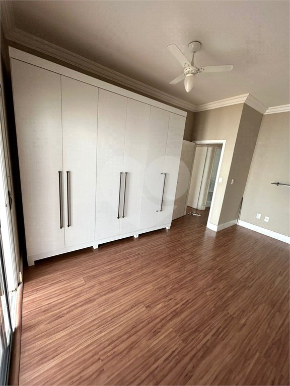 Casa à venda com 4 quartos, sendo 1 suíte, no condomínio Raizes, Paulínia - SP