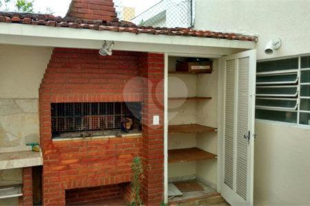 Sobrado à venda com 3 quartos, sendo 1 suíte, em Brooklin Paulista, São Paulo, SP
