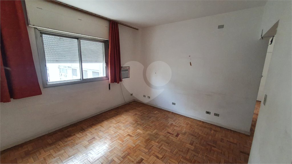 Apartamento à venda com 3 quartos, sendo 2 suítes, em Jardim Paulista, São Paulo, SP