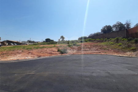 Terreno à venda com 1 suíte em João Xxiii, Vinhedo, SP