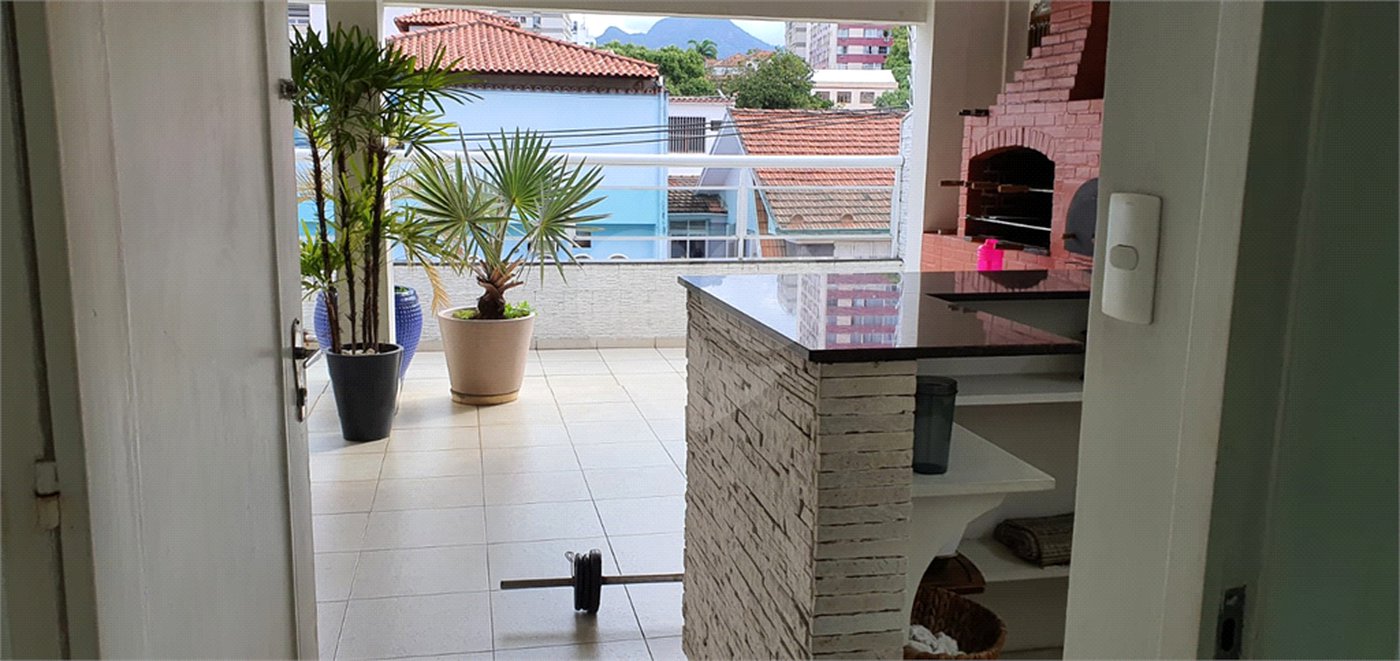 Casa à venda com 5 quartos em Tijuca, Rio de Janeiro, RJ