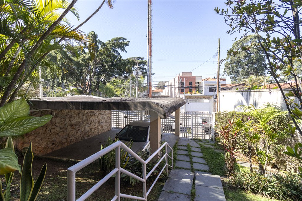 Sobrado à venda com 3 quartos, sendo 1 suíte, em Jardim Prudência, São Paulo, SP