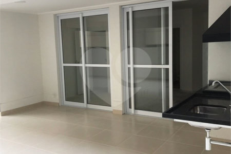 Apartamento à venda com 3 quartos, sendo 1 suíte, em Vila Clementino, São Paulo, SP